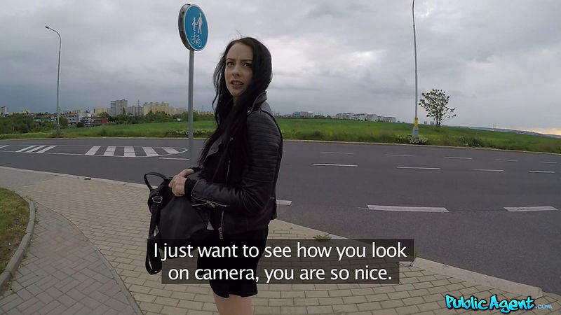 Alessa Savage (PublicAgent/FakeHub) FullHD 1080p