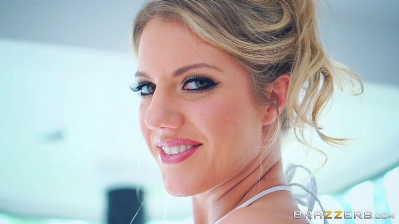 Candice Dare : Big Wet Bubble Butt Bath (BigWetButts/Brazzers) HD 720p