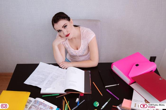 Melany Mendes - Take a Break [2K 1600p]