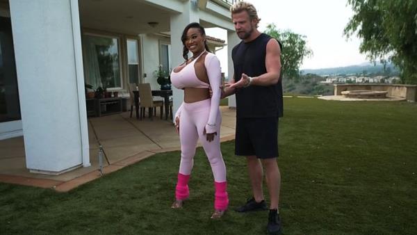 Tia Maria - Mind - blowing Workout [SD 480p]