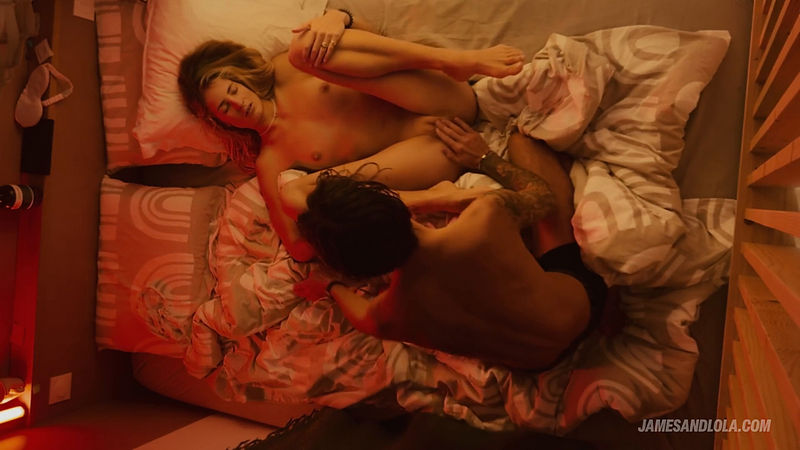 Secret Ceiling Camera Captures Couple s Most Intimate Moment In Bed That Romantic Couple (Onlyfans) FullHD 1080p