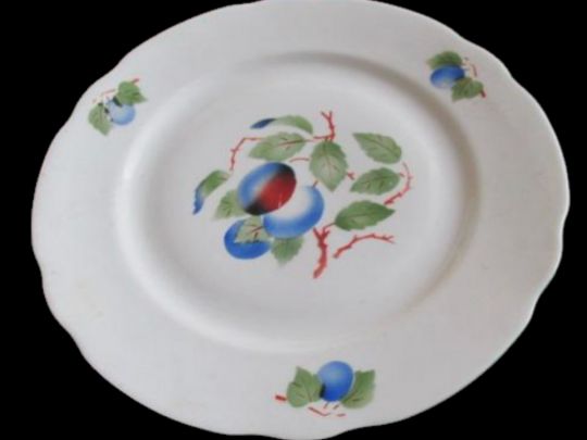 «Фруктовий декор дарує оптимістичний настрій», — колекціонерка Людмила Карпінська-Романюк