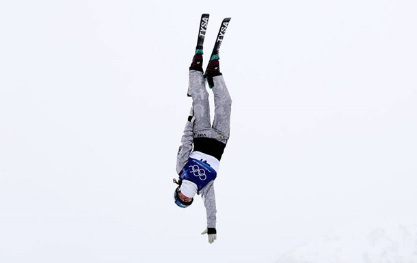 Названы спортсмены, которые понесут украинский флаг на закрытии Олимпиады