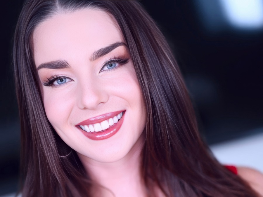 Maddie Wren Sweet Nurse On Porn Casting