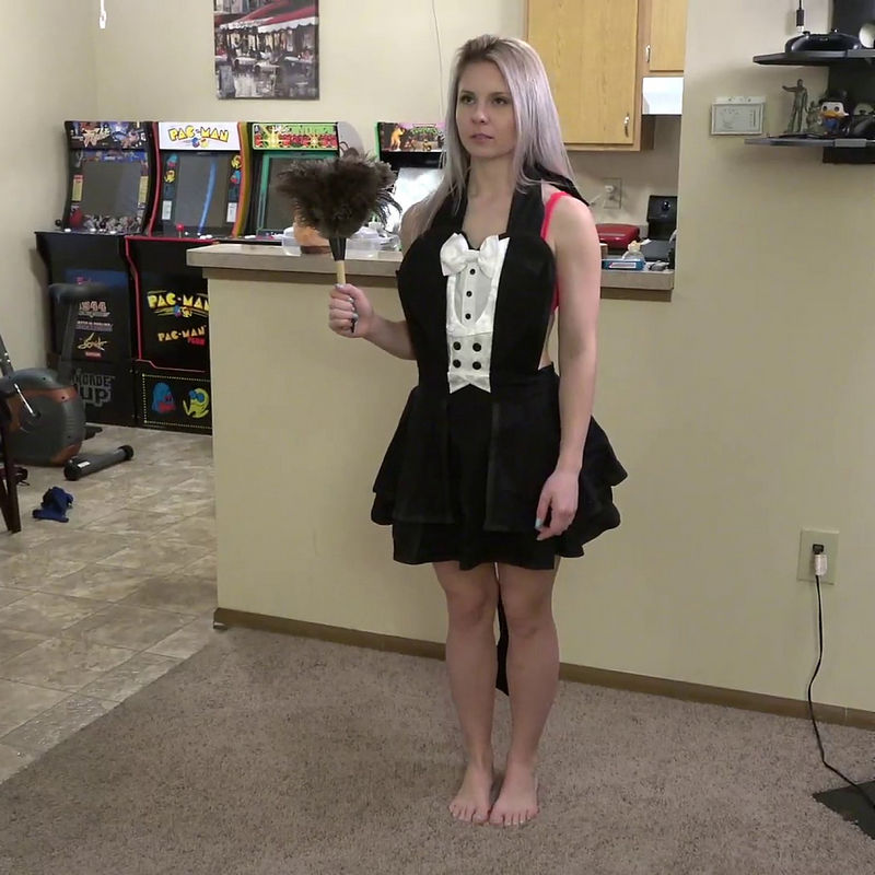 Taylor Becomes a Housewife (Clips4Sale) FullHD 1080p