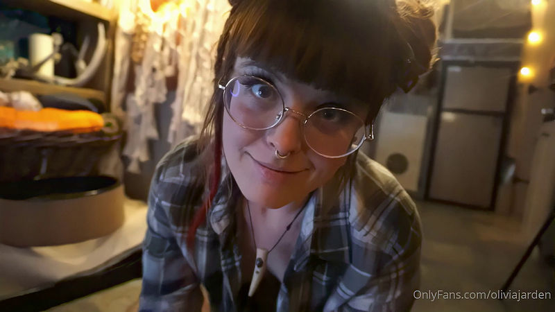 Olivia Jarden  38 (Onlyfans) FullHD 1080p