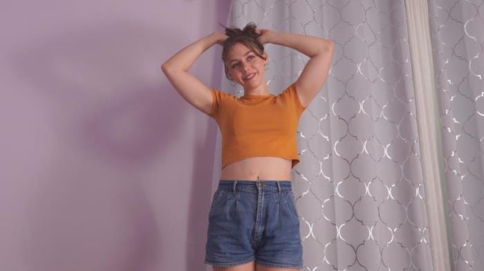 Maya Rue (aka Maya Sings) - Rate My Body [FullHD 1080p]