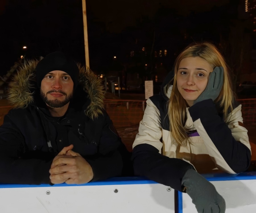 Funky Town A Stranger Offers Money For Entertainment In Exchange For Sex With His Girlfriend