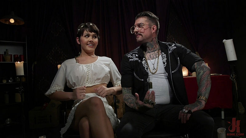 Daisy Taylor, H3ll4SL00tz/Daisy's Devotion: Daisy Gives In, Gives It Up (TSSeduction) HD 720p