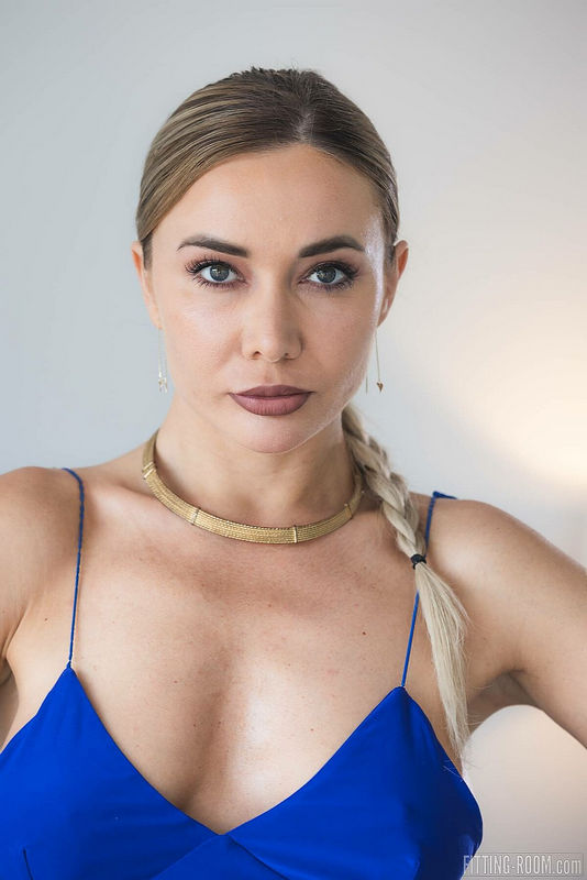 Venera Maxima Gets Double Penetrated (LegalPorno/AnalVids) HD 720p