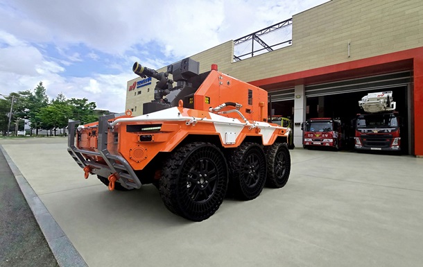 Hyundai создала робота-пожарного, который работает при температуре до 760°C