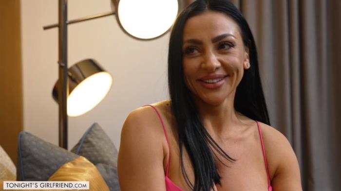 Audrey Bitoni - Making It A Night To Remember With The Gorgeous And Legendary Audrey Bitoni [UltraHD 4K 2160p]