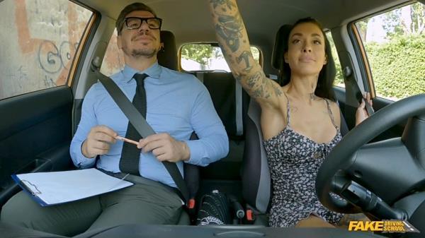 Silvia Preslar - Your wife left you? Fuck me instead [SD 480p]