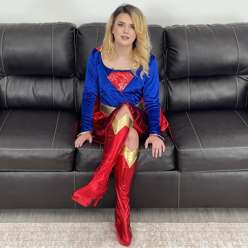 Dez Hansen - Interviews as Spectacular Girl Super Hero