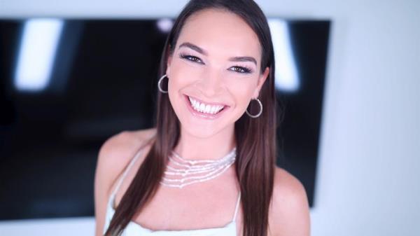 Katrina Colt - Amateur Allure Introduces Katrina Colt, Horny Real Estate Agent Loves Sucking, Fucking & Swallowing [FullHD 1080p]