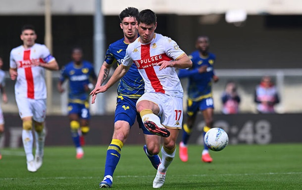 Малиновский травмировался в матче итальянского чемпионата