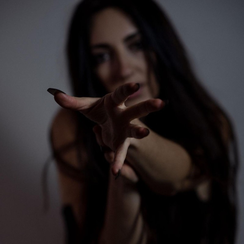 DYYA - Holy Water [single] (2026)