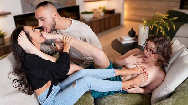 Freya Von Doom, Leana Lovings - Three is Better Than One [FullHD 1080p]