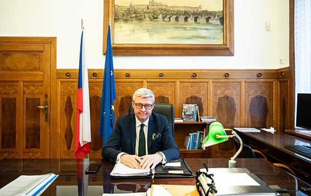 Чехия стремится "успокоить отношения" сторон вокруг Дружбы