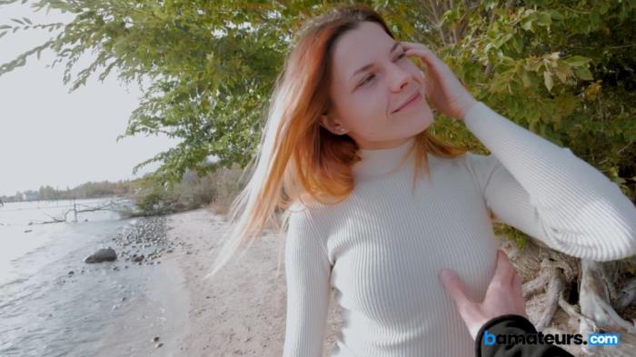 Olli, Ivan - Redhead works cock on the beach [FullHD 1080p]