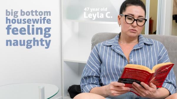 Leyla C. - Leyla C. is a 47 year old big ass housewife who loves to masturbate her wet shaved pussy [FullHD 1080p]