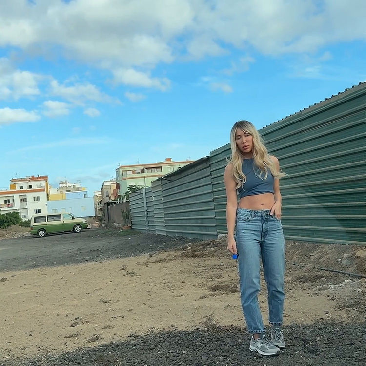 Blonde Jerks Off And Sucks My Dick While Her Boyfriend Is In The Shop Kris Price (Onlyfans) FullHD 1080p