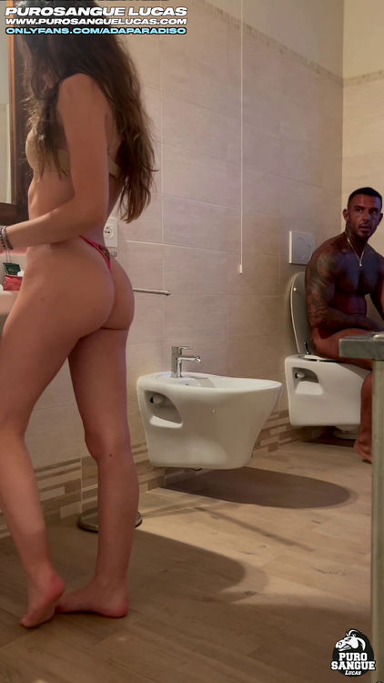 I Fuck My Petite 18 Brunette Step Cousin In Her Parents Bathroom Ada Paradiso Lucas Peracchi Purosangue (Onlyfans) SD 1920p