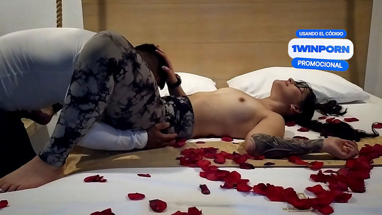 My Friend s Big Ass Girlfriend Gets An Ass Blowjob And We End Up Fucking Angel Victoria (Onlyfans) FullHD 1080p