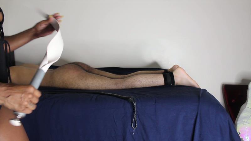 Tierra Doll - Queen Veiny Feet - Whooping Ass [4K 2160P]