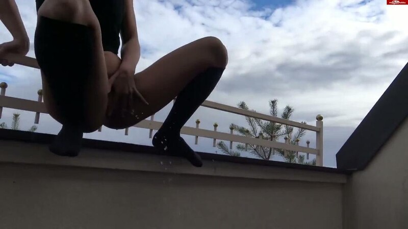 BlackSophie - ABSCHIEDSGESCHENK TERASSENPISS [FullHD 1080P]  (MyDirtyHobby)