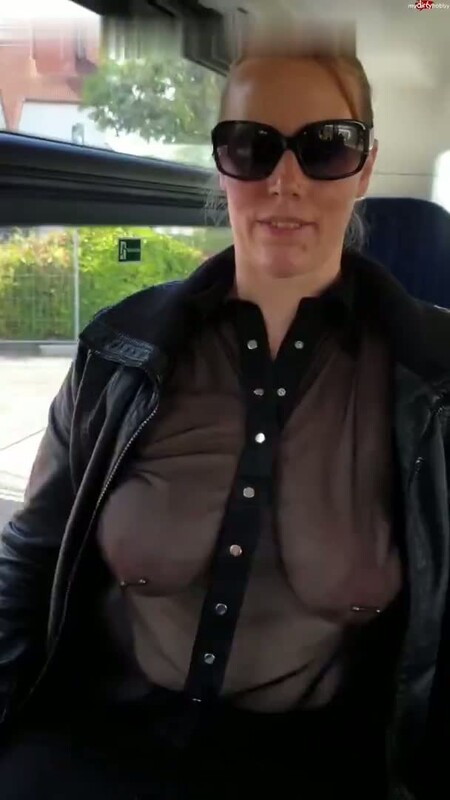 UserBitch - Titten zeigen im Stadtbus [SD 608P]  (MyDirtyHobby)