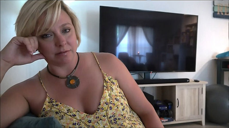 Brianna Beach  Just Like Me (momcomesfirst) FullHD 1080p