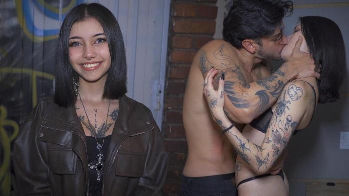 Scarlet Jones - I Can Fix Her - Goth Girl Meets Her Ex [SD 480p]