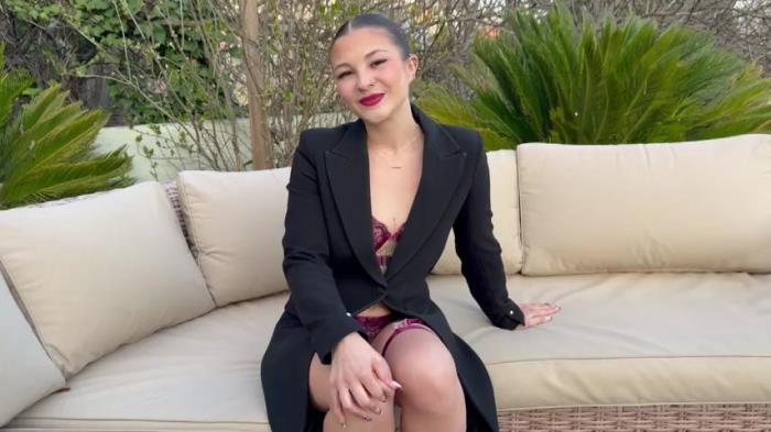 Steffy - The show by the sublime 18-year-old Steffy continues! [SD 480p]