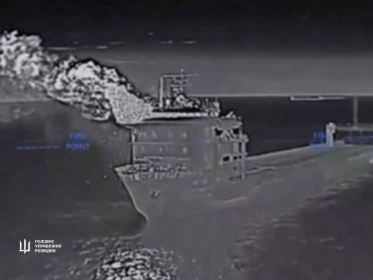 Українські дрони «відрізали» Крим: знищено останній залізничний пором окупантів у Керчі