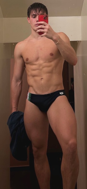 [Image: 10144e6b75062df315acf41902a87a77.jpg]