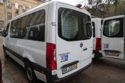 Парк городского терцентра социального обслуживания пополнили 3 новых специализированных микроавтобуса