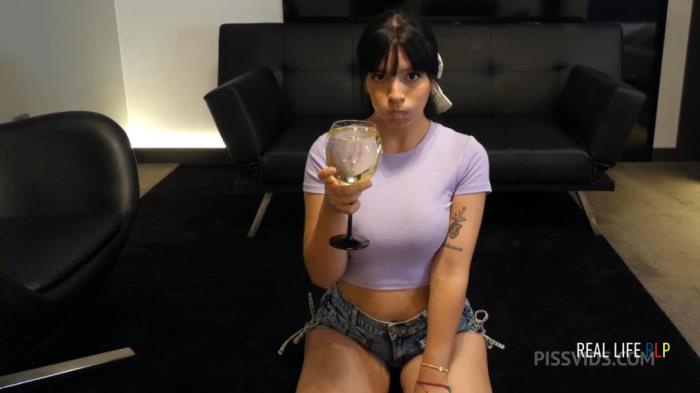 Daniela Ortiz -  Real Life Porno 45: Daniela Ortiz - Rimming, Piss Drinking and Hard Sex. [FullHD 1080p]