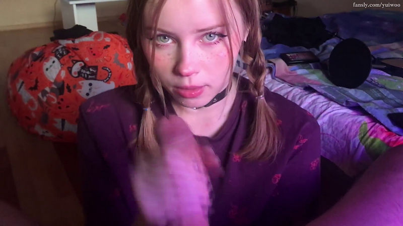Younger Stepsister Sucks Big Cock And Gets Cum On Face (Onlyfans) FullHD 1080p