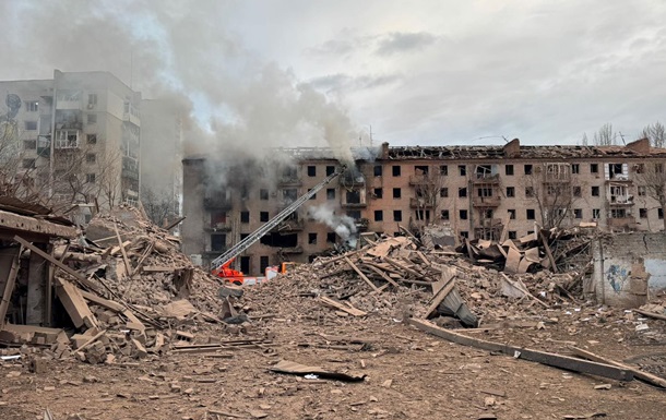 РФ нанесла удар ФАБ-1500 по Славянску: разрушена историческая памятка