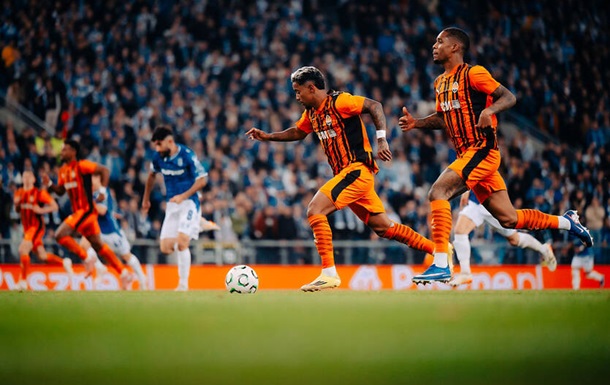 Шахтер получил штраф из-за рекламных нарушений