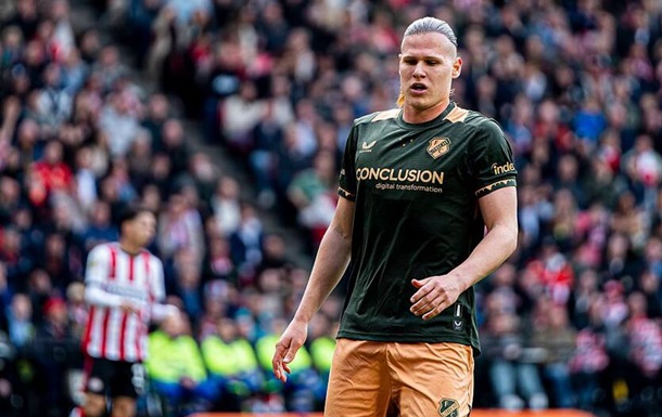 Степанов останется в Утрехте еще на год аренды