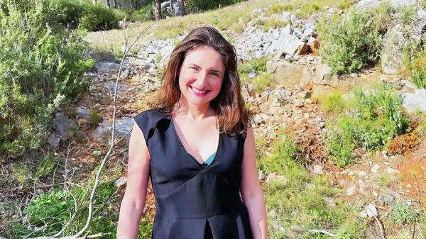 Lila - Lila, 35 years old, writing teacher in Arcachon! [UltraHD 4K 2160p]