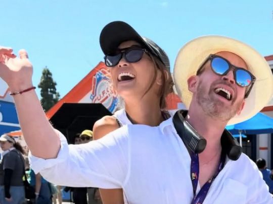 Зірка «Один вдома» в кроксах: Маколей Калкін показав, як виглядає справжнє щастя