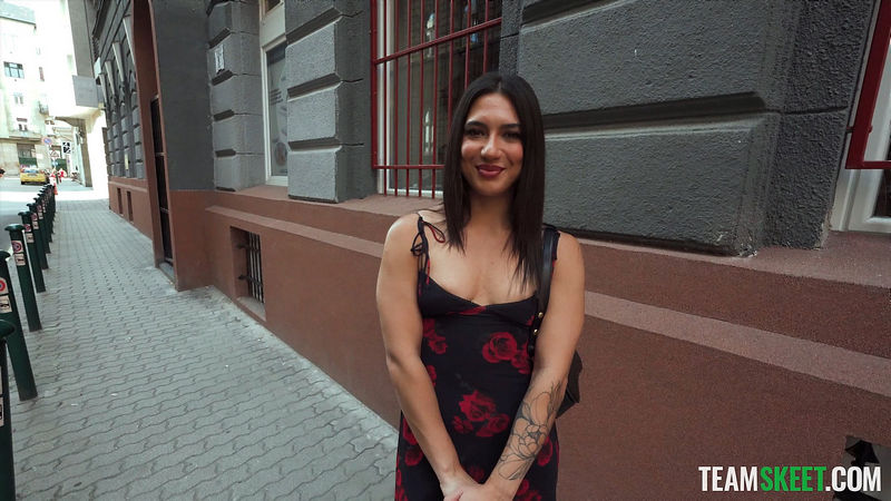 Lena Coxx Italy is Great, But Pounding an Italian's Big Ass is Even Better (CiaoBella/TeamSkeet) FullHD 1080p