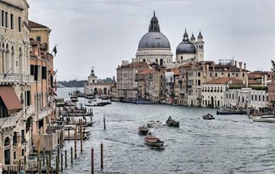 Венеция может уйти под воду: ученые предлагают радикальные решения