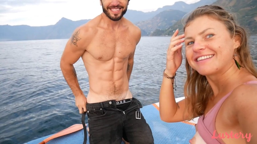 Javier & Nicky - Blowjob Paddle Boarding
