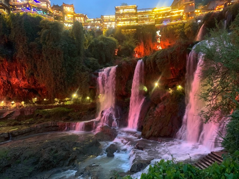 Украденное солнце. Universal Beijing Resort, Гуйлинь, Фужун, Чжанцзяцзе, Фэнхуан, Яншо. 8-17 апреля 2026. Украденное солнце. Universal Beijing Resort, Гуйлинь, Фужун, Чжанцзяцзе, Фэнхуан, Яншо. 8-17 апреля 2026.