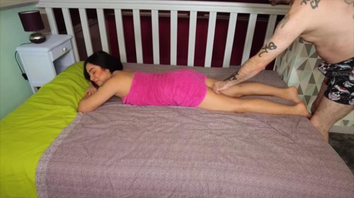 Adeli Greedy - Adeli, a massage followed by a torrent of fucking! [FullHD 1080p]