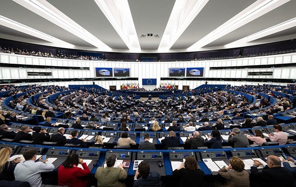 Европарламент отреагировал на новые пошлины Трампа